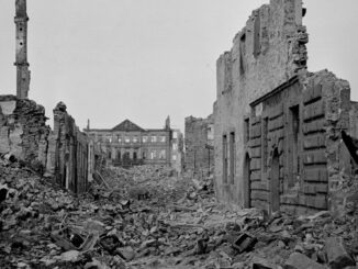 81 Jahre nach der Bombardierung: Hanau plant zentrale Gedenkfeiern und Begleitprogramm