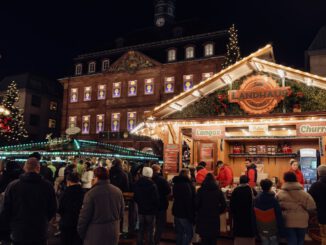 Adventsauftakt in Hanau mit Wintergold, Grinch und zahlreichen Nikolausaktionen