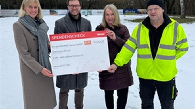 Baugesellschaft Hanau zahlt 3.000 Euro für barrierefreie Toilette im Licht und Luftbad Hanau