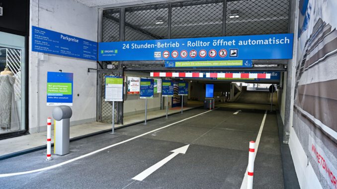 Bodenprüfung führt zu ganztägiger Sperrung des Parkhauses Nürnberger Straße in Hanau am 11. Januar Bodenprüfung führt zu ganztägiger Sperrung des Parkhauses Nürnberger Straße in Hanau am 11. Januar