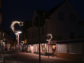 Fördermittel ermöglichen neue Weihnachtsbeleuchtung in Großauheim