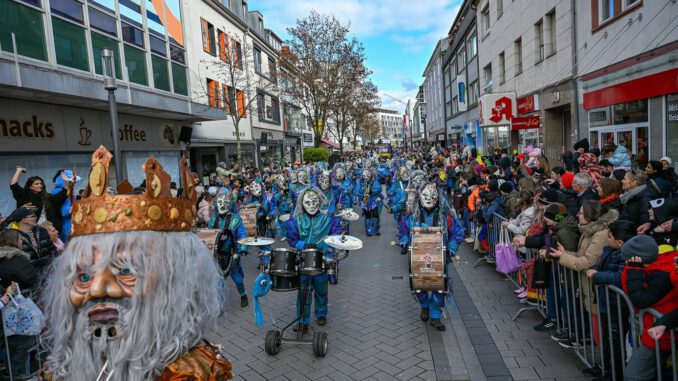 Hanau erwartet vier Fastnachtsumzüge und großflächige Verkehrsbeschränkungen