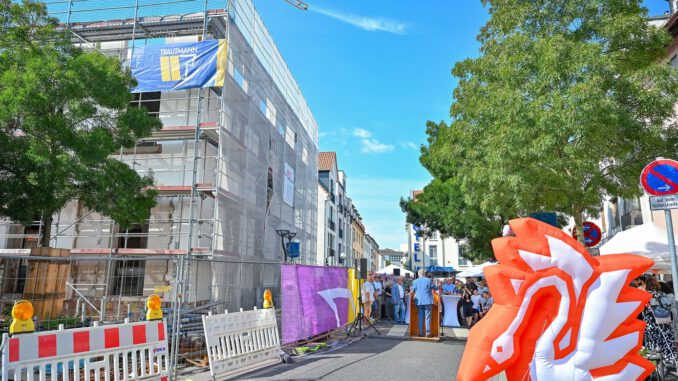 Hanau legt Wertekompass für Haus für Demokratie und Vielfalt vor Hanau legt Wertekompass für Haus für Demokratie und Vielfalt vor