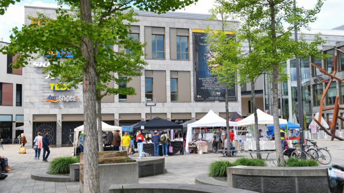 Hanau startet Festspielsaison und lädt mit Mainuferfest und Kreativmarkt zum Besuch ein