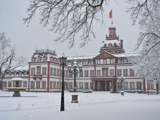 Starker Schneefall in Hanau führt zu Ausfällen bei Müllabfuhr und Unterricht