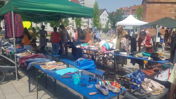 Tauschmarkt in Hanau am 13. Juni vereint Kleidertausch, Gartenbörse und Infostände